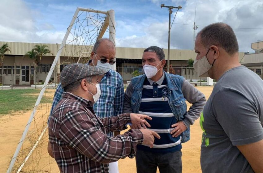Deputado Fabrício comemora avanço nas obras da Areninha Society no Campo do Batalhão