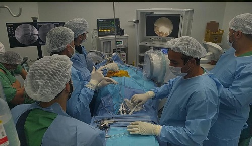  Complexo do HGVC é pioneiro em Cirurgia de Coluna minimamente invasiva custeada pelo SUS