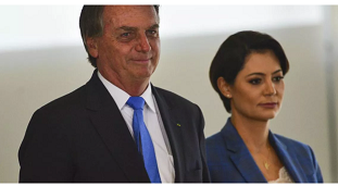  Michelle e Jair Bolsonaro choram ao se despedir do Palácio da Alvorada (vídeo)