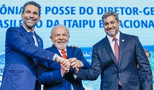  Lula: “Itaipu deve contribuir com o desenvolvimento de Brasil e Paraguai” 