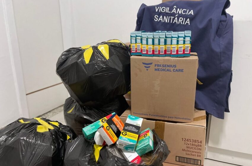 Vigilância Sanitária fiscaliza e apreende medicamentos vendidos de forma irregular em farmácias do município