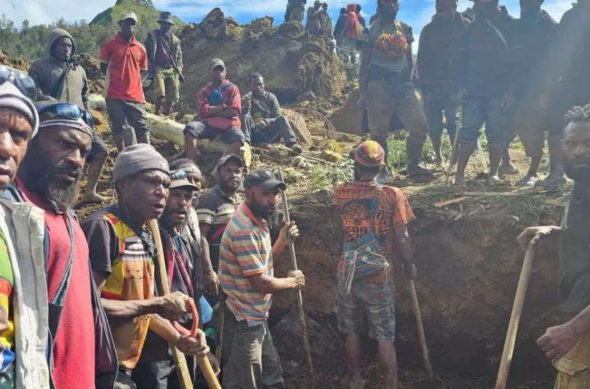 Deslizamento de terra em Papua Nova Guiné deixa mais de 2 mil pessoas soterradas