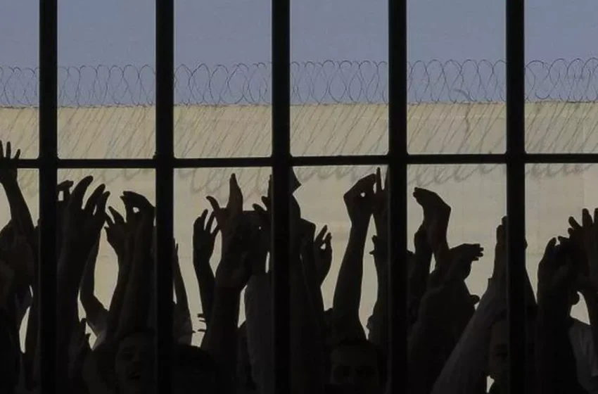  Mais de 42 mil pessoas estão presas no Brasil por porte de até 25g de maconha, aponta estudo