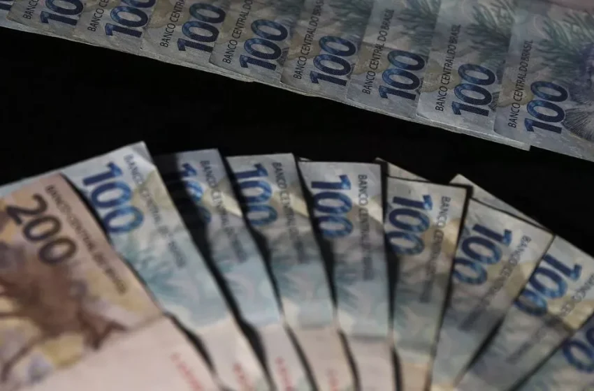 Banco criado pelo PCC movimentou R$8 bilhões para bancar campanhas políticas