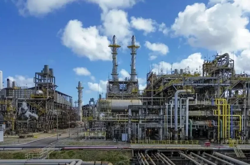 Faturamento da indústria subiu 5% em 2025, mostra CNI