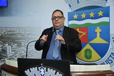 Luciano Gomes destaca transporte gratuito para estudantes que farão ENEM em Vitória da Conquista