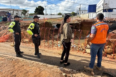  Interdição preventiva é realizada em ponte da Avenida Brumado após avaliação técnica