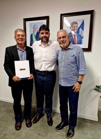  Sai licitação para pavimentação em acessos de Vitória da Conquista reivindicada por Waldenor e Zé Raimundo